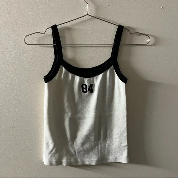 Brandy Melville Cream Sleeveless Fitted Tank Top - Picture 1 of 3
